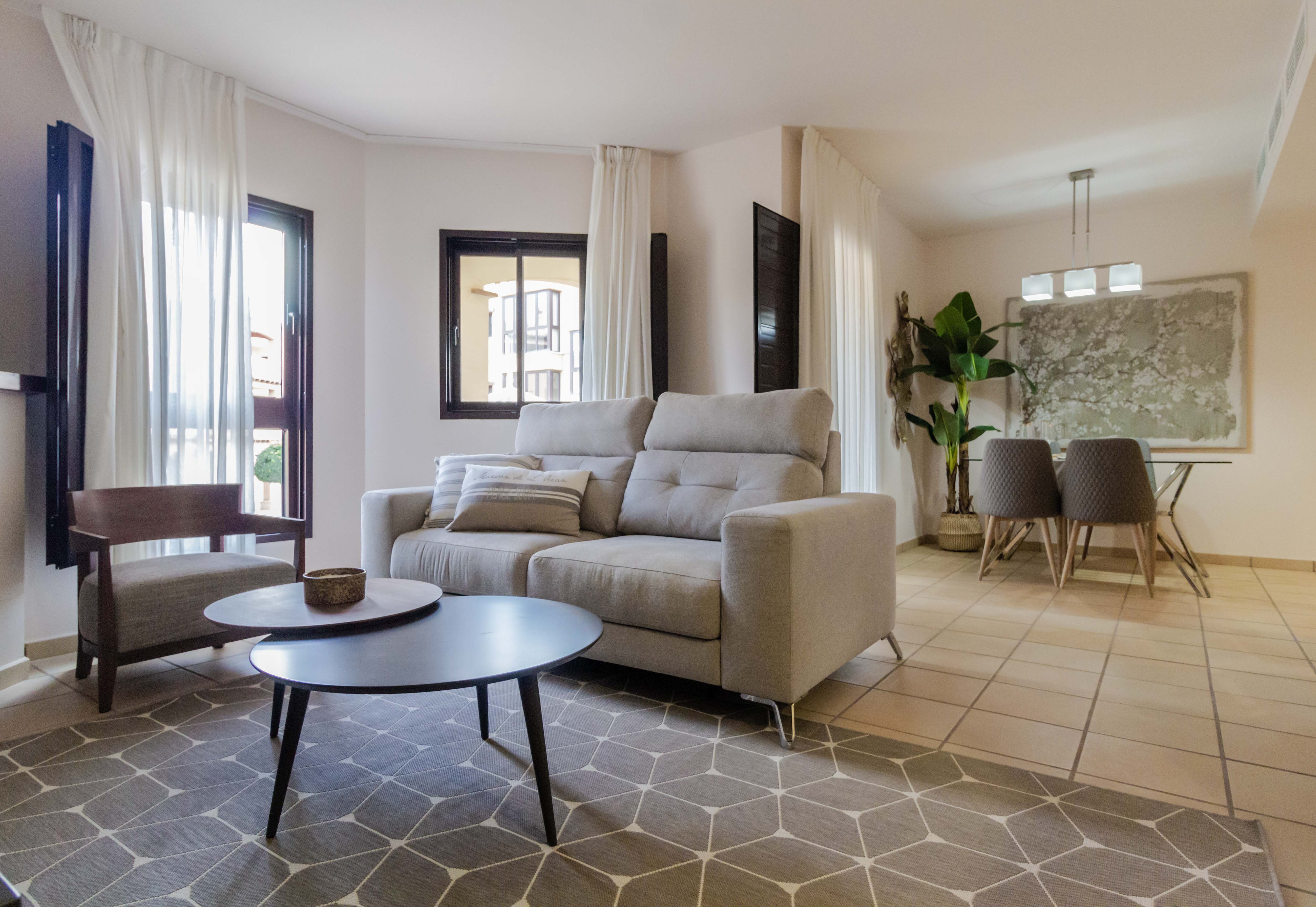 2 Bedroom New Spacious Apartment on Golf Resort