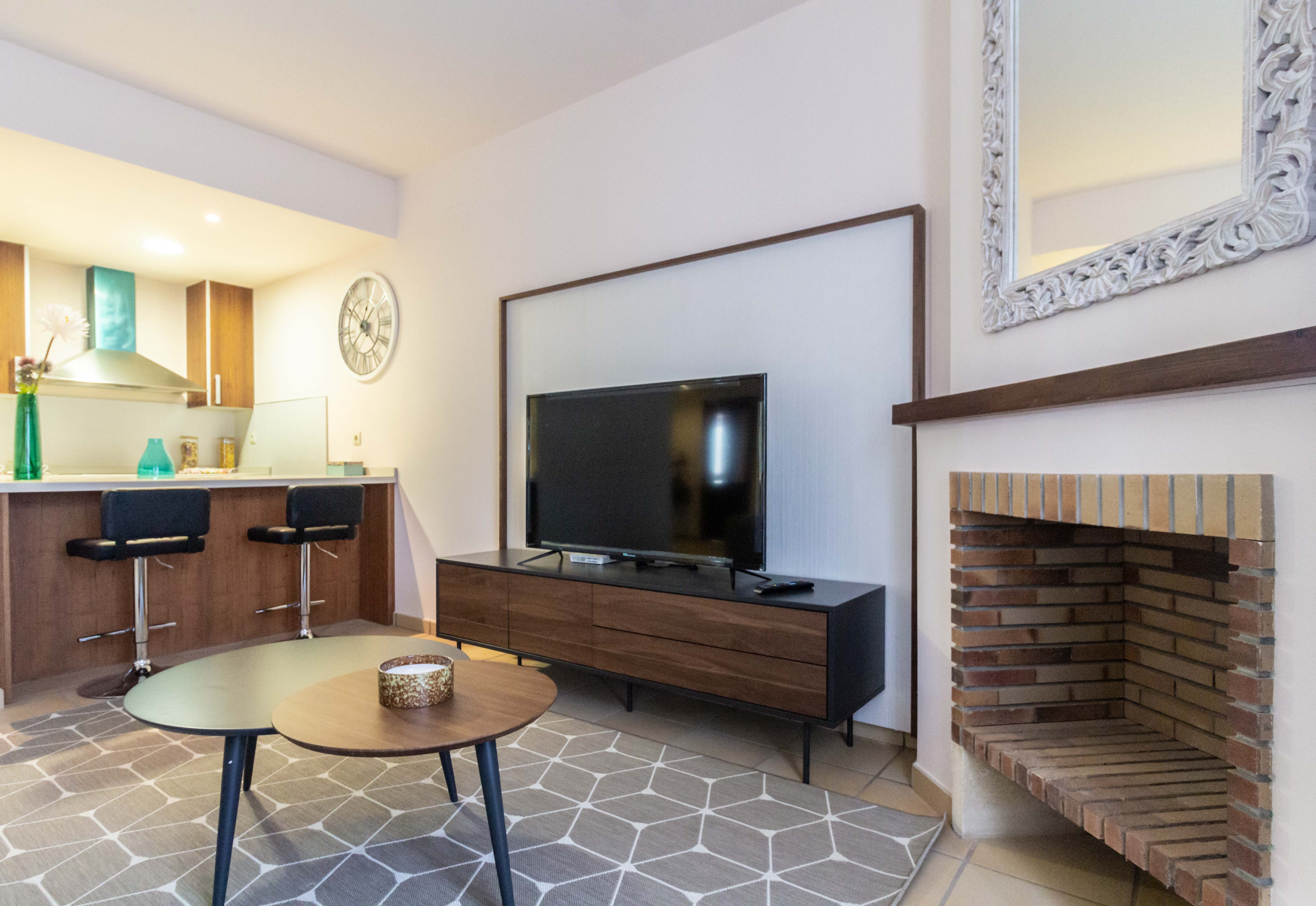 2 Bedroom New Spacious Apartment on Golf Resort