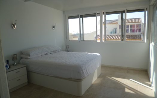SOLD! 3 Bedroom Villa in Playa Flamenca. Close to Amenities.