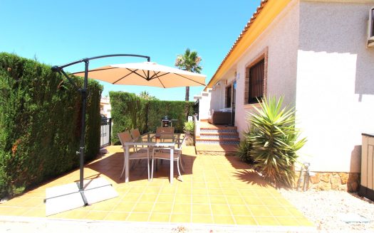 3 Bed Quad Villa in Villamartin