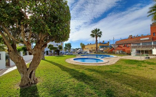 2 Bedroom Apartment for sale in Villamartin