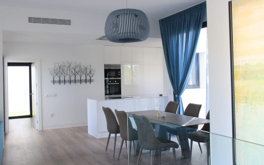 Calling all Golf Lovers! 4 Bedroom Villa for sale in Las Colinas Golf Resort